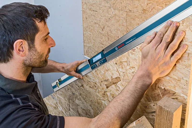 شیب‌سنج دیجیتال بوش مدل GIM 120