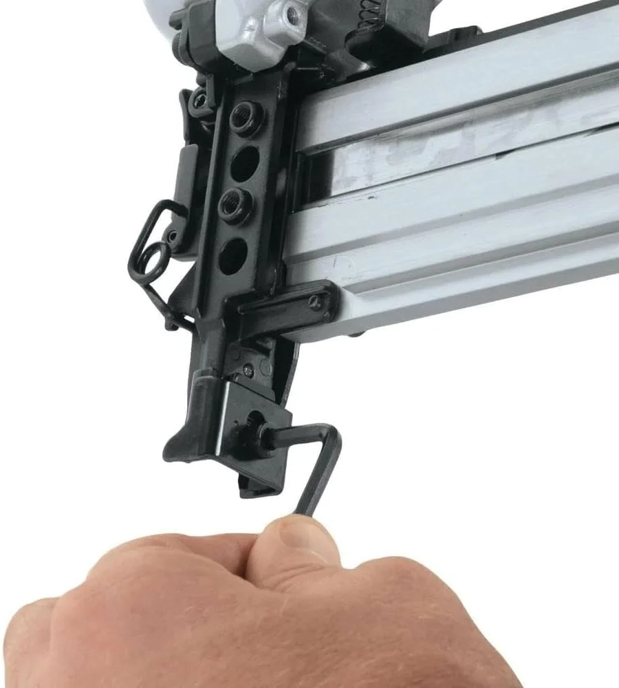 میخکوب بادی ماکیتا مدل AT1150A